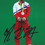 AUTOGRAPHS TV FILM,SPORT AND COLLECTABLES — image 4