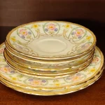 Ceramics & Collectibles including Belleek, Asro, Minton, Villeroy & Boch, Grafton, Wedgwood etc. — image 8