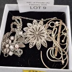 Live Fortnightly Auction of Antiques, Collectables, Silver, Jewellery, Records, Furniture, Ceramics, D&D Comics/Magaz… — image 9