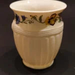 Ceramics & Collectibles including Belleek, Asro, Minton, Villeroy & Boch, Grafton, Wedgwood etc. — image 5