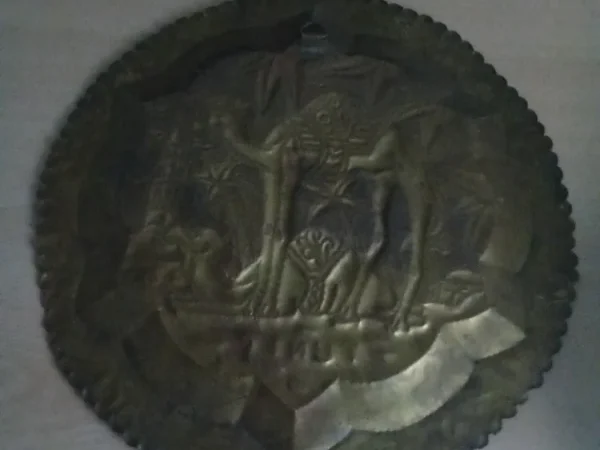 Vintage collectables toys, jewellery, coins, stamps, silver, lots added Daily.