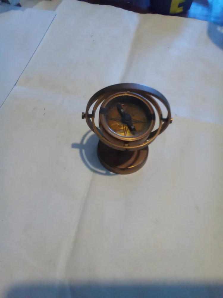Vintage collectables toys, jewellery, coins, stamps, silver, lots added Daily.