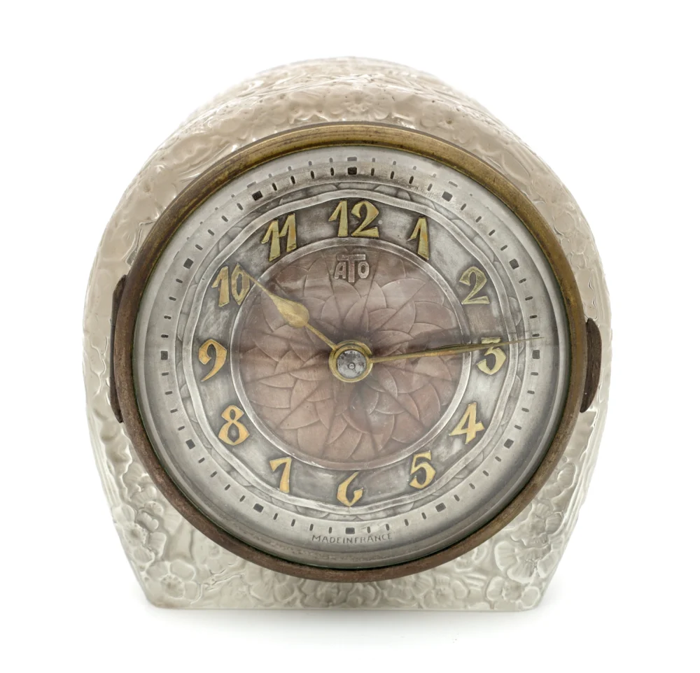 – The Winter Fine Interiors Auction