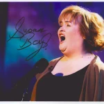 ENTERTAINMENT AND MUSIC SIGNED PHOTOS AUCTION — image 7