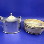 F23 Live In Person and Online Vintage Antiques and Collectables Auction including Gold, Silver, Militaria, Coins, Fur… — image 9