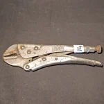 WEEKLY AUCTION OF COLLECTABLE, ANTIQUE AND VINTAGE ITEMS, ARTWORKS AND JEWELLERY . MUST SEE — image 14