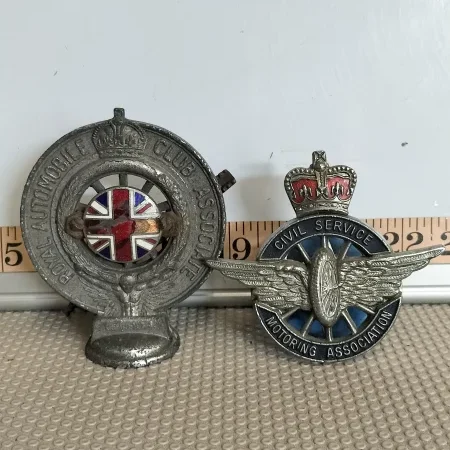 Antiques, Collectables, Curios, Tin Toys, Troika, Bronze, Silver, Books , Suzie Cooper, Model Trains and much more.