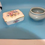 GENERAL ANTIQUE AND COLLECTIBLE TIMED AUCTION, LARGE SELECTION OF CERAMIC ITEMS LARGE SELECTION OF DOG AND CAT FIGURI… — image 20