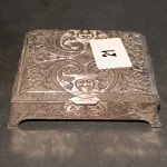 WEEKLY AUCTION OF COLLECTABLE, ANTIQUE AND VINTAGE ITEMS, ARTWORKS AND JEWELLERY . MUST SEE! — image 21