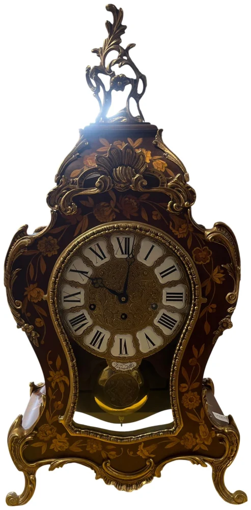 General Sale to include: Gold & Silver Jewellery – Antiques & Collectibles – Militaria – Vintage & Retro and much more.