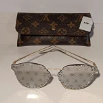 WEEKLY AUCTION OF COLLECTABLE, ANTIQUE AND VINTAGE ITEMS, ARTWORKS AND JEWELLERY . MUST SEE! — image 5