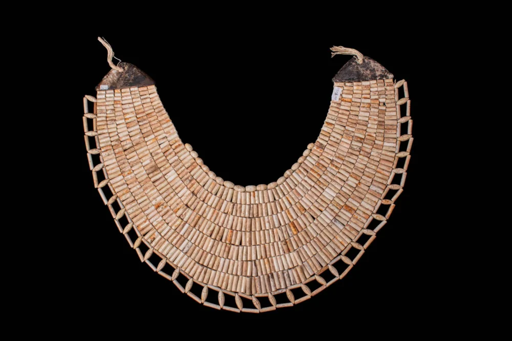 FINE ANCIENT JEWELLERY & BEADS