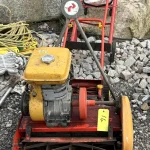 Garden equipment, light construction, garden machinery, trailers, quad bikes & hand tools Live auction only — image 15