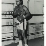 LIVE AUTOGRAPHS, SPORT,MUSIC, HISTORICAL, ENTERTAINMENT AND COLLECTABLES — image 2