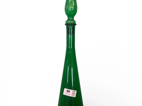 Antiques & Fine Art Auction featuring 24kg of Hallmarked Silver, Oriental Items, Jewellery, Glassware, and Stunning F…