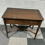 Online auction of antiques, furniture, and numerous costume jewellery lots. — image 8