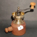 WEEKLY AUCTION OF COLLECTABLE, ANTIQUE AND VINTAGE ITEMS, ARTWORKS AND JEWELLERY . MUST SEE! — image 1