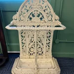 Antiques, Fine Arts & Collectables – 383 Lots — image 7