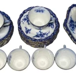 Specialist Gold & Silver auction to include: Gold & Silver Jewellery – Antique Silver Vinaigrettes – Silver Tea Servi… — image 8