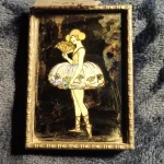 General Auction including a number of high-end Modern and Victorian and Edwardian Furniture, Silver, Gold, Victorian … — image 7