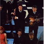 LIVE AUTOGRAPH AUCTION SPORT,MUSIC ENTERTAINMENT ,MILITARY AND COLLECTABLES — image 2