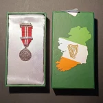 WEEKLY AUCTION OF COLLECTABLE, ANTIQUE AND VINTAGE ITEMS, ARTWORKS AND JEWELLERY . MUST SEE — image 7
