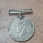 midweek auction all lots start £1 no reserve collection or delivery watches gold sovereigns silver antiques lots added… — image 10