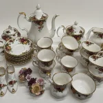 Monday 16th March – Antiques, Jewellery, Militaria, Coins, Vinyl, Toys, Ceramics, Collectables — image 13
