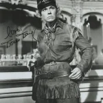 Autograph auction Football, Space, TV/Film, Military, Historic photos, covers and books. — image 11
