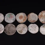 ANTIQUITIES: ISLAMIC, INDIAN & CHINESE — image 18