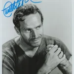 Autograph auction Football, Space, TV/Film, Military, Historic photos, covers and books. — image 14
