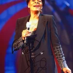 LIVE AUTOGRAPH AUCTION SPORT,MUSIC ENTERTAINMENT ,MILITARY AND COLLECTABLES — image 24
