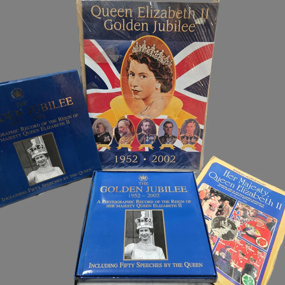 Royal family book and memorabilia auction from the archives of the British Monarchists Society.– Illustrated Hardbacks