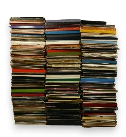General Auction to include Jewellery, Gold, Silver, Antiques, Artwork, Studio Pottery, Vintage Electronics, Furniture…