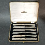 WEEKLY AUCTION OF COLLECTABLE, ANTIQUE AND VINTAGE ITEMS, ARTWORKS AND JEWELLERY . MUST SEE — image 9
