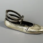 Antiques, Furniture, Jewellery and Collectables — image 2
