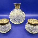 Live In Person and Online Vintage Antiques and Collectables Auction including Gold, Silver, Furniture, Mirrors, Brass… — image 2