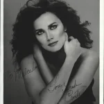 LIVE AUTOGRAPH AUCTION SPORT,MUSIC ENTERTAINMENT ,MILITARY AND COLLECTABLES — image 9