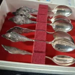 Fortnightly Auction of Antiques, Collectables, Silver, Jewellery, Coins, Books, Vinyl Records, Paintings, Ceramics &… — image 4