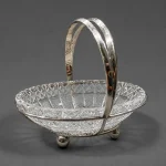 Antiques, Furniture, Jewellery and Collectables — image 9