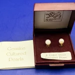 Live in Person and Online Vintage Antiques and Collectables Auction including Gold, Silver, Coins, Furniture… — image 5