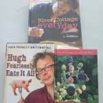 Main Weekly auction all lots start £1 no reserve collection or delivery watches vintage books gold sovereigns silver… — image 5