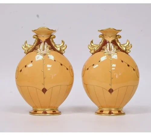 19th & 20th Century Collectable Items, Silver, Jewellery and Works of Art & Furnishings