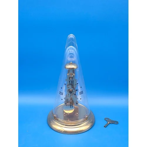 7 day Timed Auction of Antiques and Collectibles including a Triple Diamond Dress Ring and Doulton Character Jugs etc.