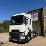 A 2021 Renault T-High 520 6×2 Tractor Unit Company Liquidation only 1 owner from new PAYMENT VIA BANK TRANSFER ONLY — image 2