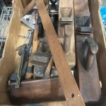 General auction of many house clearance items. — image 8