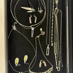 Monday 5th October 10am – Antiques, Jewellery, Militaria, Coins, Vinyl, Toys, Ceramics, Collectables — image 4