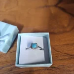 Antique collectables jewellery toys — image 23