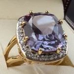 Discover a fantastic selection of Gold, Silver & Costume Jewellery available to bid on in our latest online auction. — image 22