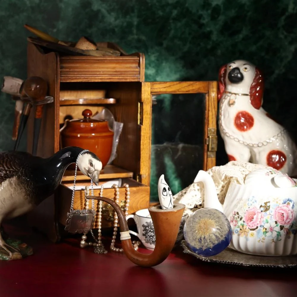 Affordable Antiques: Collectors, Pictures & Jewellery
